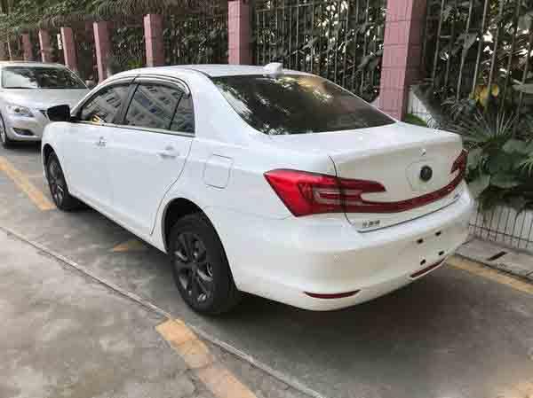 BYD BYD hybrid car Qin 80 sun drying plus use evaluation